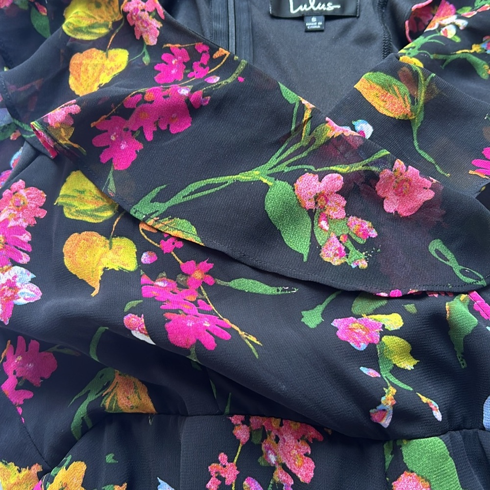 Lulus Blooming Love Black Floral Print Ruffled Jumpsuit Size Small S Current - Picture 5 of 14